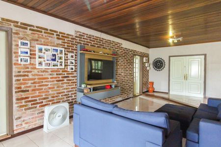 Sala de casa de condomínio para alugar com 3 quartos, 280m² em Sítio Tunel Verde, Cachoeirinha