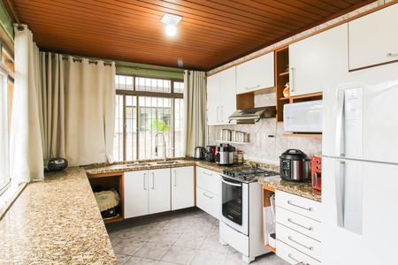 Casa de condomínio para alugar com 280m², 3 quartos e 5 vagasCozinha