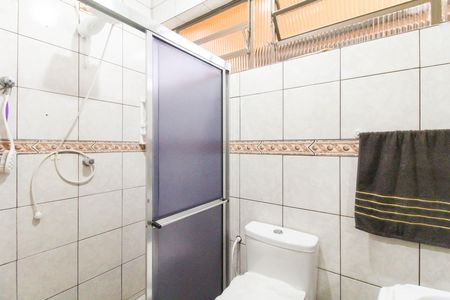 Casa de condomínio para alugar com 280m², 3 quartos e 5 vagasBanheiro