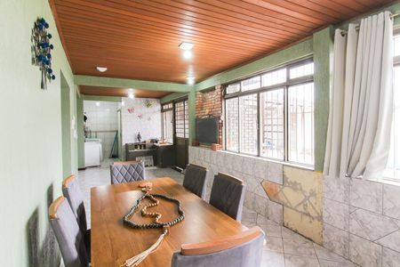 Casa de condomínio para alugar com 280m², 3 quartos e 5 vagasCozinha