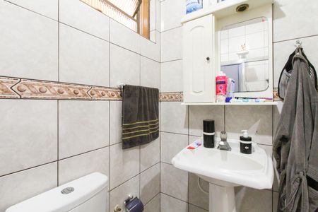 Casa de condomínio para alugar com 280m², 3 quartos e 5 vagasBanheiro