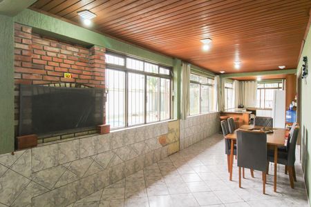Casa de condomínio para alugar com 280m², 3 quartos e 5 vagasCozinha