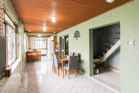 Casa de condomínio para alugar com 280m², 3 quartos e 5 vagasCozinha