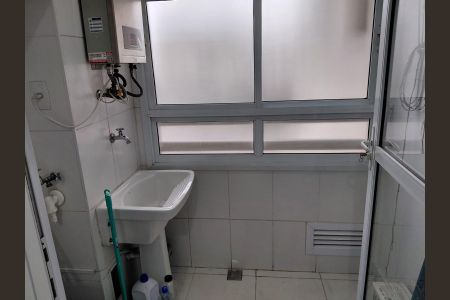 Área de serviço de apartamento para alugar com 3 quartos, 73m² em Vila Boa Vista, Barueri