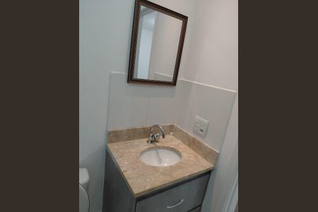 Banheiro  de apartamento para alugar com 3 quartos, 73m² em Vila Boa Vista, Barueri