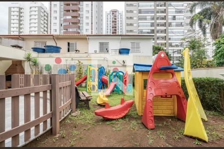 Apartamento à venda com 65m², 2 quartos e 1 vaga Apartamento à venda com 65m², 2 quartos e 1 vagaÁrea comum - Playground