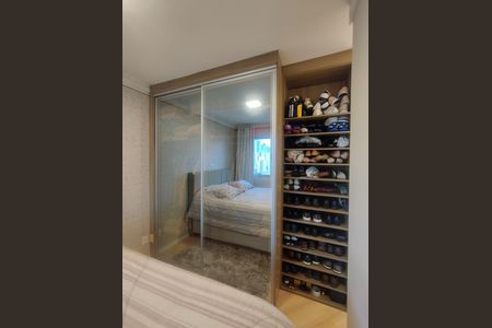 Apartamento à venda com 65m², 2 quartos e 1 vaga Apartamento à venda com 65m², 2 quartos e 1 vagaSuíte