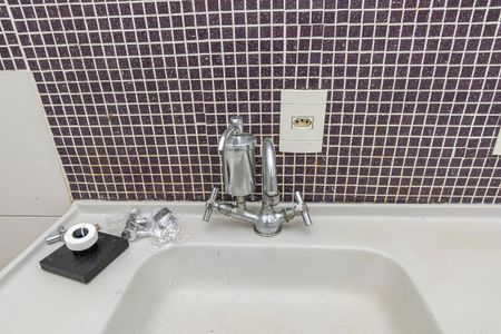 Apartamento para alugar com 55m², 2 quartos e 1 vaga Apartamento para alugar com 55m², 2 quartos e 1 vagaCozinha - Torneira