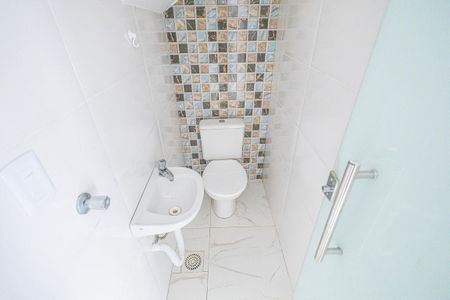 Casa de condomínio à venda com 80m², 2 quartos e 1 vaga Casa de condomínio à venda com 80m², 2 quartos e 1 vagaLavabo