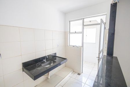 Casa de condomínio à venda com 80m², 2 quartos e 1 vaga Casa de condomínio à venda com 80m², 2 quartos e 1 vagaCozinha