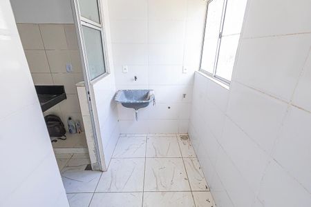 Casa de condomínio à venda com 80m², 2 quartos e 1 vaga Casa de condomínio à venda com 80m², 2 quartos e 1 vagaArea de serviço