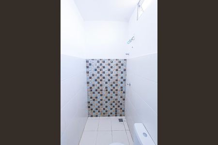 Casa de condomínio à venda com 80m², 2 quartos e 1 vaga Casa de condomínio à venda com 80m², 2 quartos e 1 vagaBanheiro