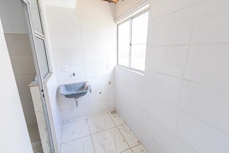 Casa de condomínio à venda com 80m², 2 quartos e 1 vaga Casa de condomínio à venda com 80m², 2 quartos e 1 vagaArea de serviço