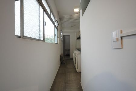 Apartamento à venda com 127m², 3 quartos e 1 vagaÁrea de Serviço
