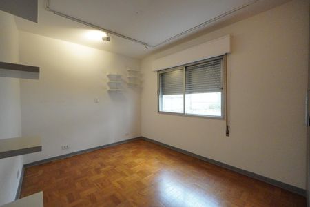 Apartamento à venda com 127m², 3 quartos e 1 vagaQuarto 2