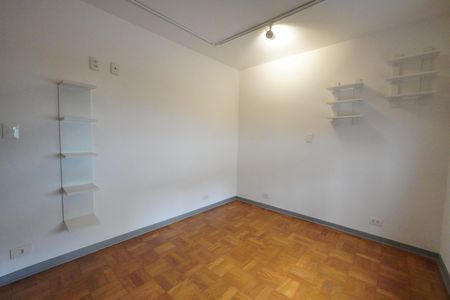 Apartamento à venda com 127m², 3 quartos e 1 vagaQuarto 2