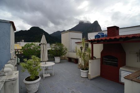 Apartamento à venda com 397m², 4 quartos e 2 vagas Apartamento à venda com 397m², 4 quartos e 2 vagasCobertura