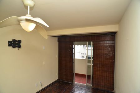 Apartamento à venda com 397m², 4 quartos e 2 vagas Apartamento à venda com 397m², 4 quartos e 2 vagasQuarto 2