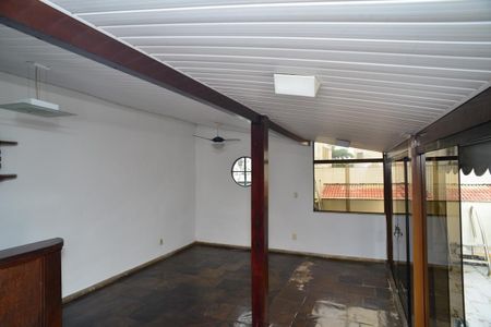 Apartamento à venda com 397m², 4 quartos e 2 vagas Apartamento à venda com 397m², 4 quartos e 2 vagasSala Superior