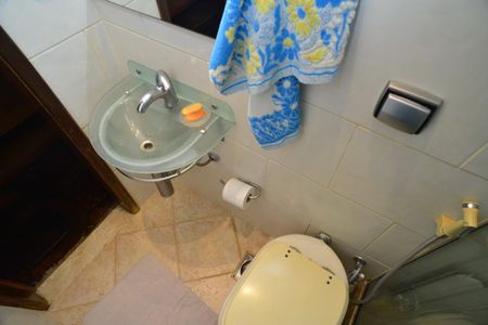 Apartamento à venda com 397m², 4 quartos e 2 vagas Apartamento à venda com 397m², 4 quartos e 2 vagasBanheiro Suíte