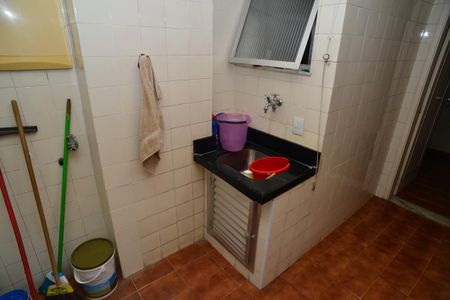 Apartamento à venda com 397m², 4 quartos e 2 vagas Apartamento à venda com 397m², 4 quartos e 2 vagasÁrea de Serviço