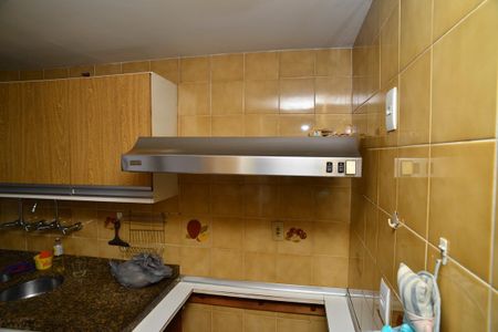 Apartamento à venda com 397m², 4 quartos e 2 vagas Apartamento à venda com 397m², 4 quartos e 2 vagasCozinha