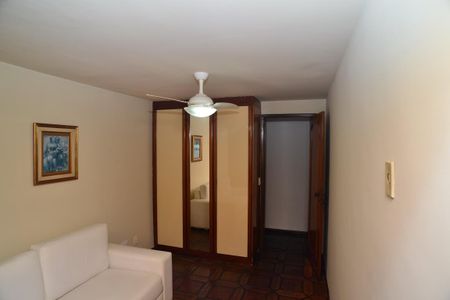 Apartamento à venda com 397m², 4 quartos e 2 vagas Apartamento à venda com 397m², 4 quartos e 2 vagasQuarto 3