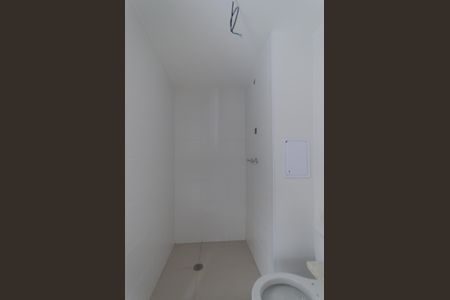 Banheiro de kitnet/studio à venda com 1 quarto, 24m² em Vila Mariana, São Paulo
