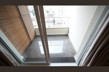 Apartamento à venda com 68m², 2 quartos e 1 vagaSacada