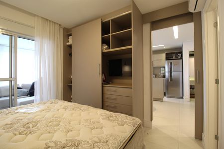 Quarto Suíte de apartamento para alugar com 1 quarto, 54m² em Vila Nova Conceição, São Paulo