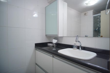 Apartamento à venda com 86m², 3 quartos e 1 vagaBanheiro Corredor
