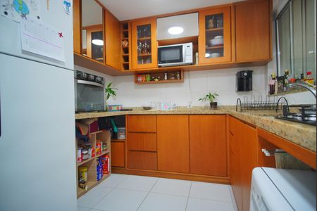 Apartamento à venda com 86m², 3 quartos e 1 vagaCozinha