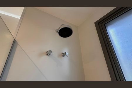 Apartamento à venda com 73m², 2 quartos e 1 vaga Apartamento à venda com 73m², 2 quartos e 1 vagaBanheiro social