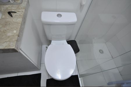 Casa de condomínio à venda com 48m², 2 quartos e 1 vagaBanheiro