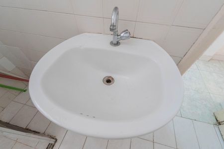 Banheiro de kitnet/studio para alugar com 1 quarto, 52m² em Consolação, São Paulo