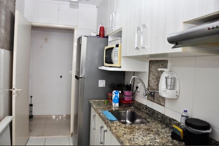 Apartamento à venda com 60m², 2 quartos e 1 vaga Apartamento à venda com 60m², 2 quartos e 1 vagaDetalhe - Cozinha