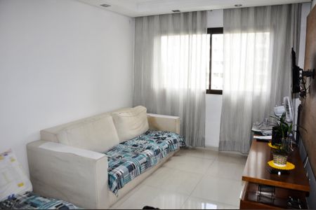 Apartamento à venda com 60m², 2 quartos e 1 vaga Apartamento à venda com 60m², 2 quartos e 1 vagaDetalhe - Sala e Sala de Jantar