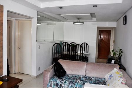 Apartamento à venda com 60m², 2 quartos e 1 vaga Apartamento à venda com 60m², 2 quartos e 1 vagaDetalhe - Sala e Sala de Jantar