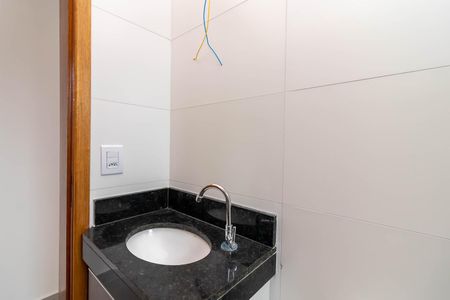 Apartamento para alugar com 43m², 2 quartos e sem vaga Apartamento para alugar com 43m², 2 quartos e sem vagaBanheiro