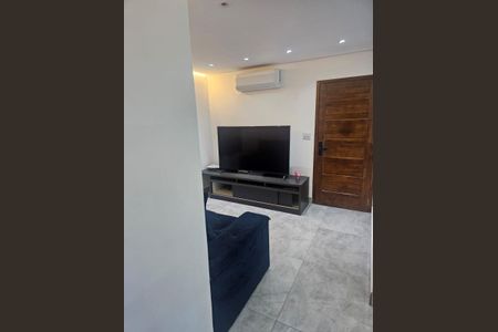 Sala de apartamento à venda com 2 quartos, 58m² em Vila Carioca, São Paulo