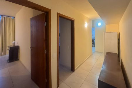 Apartamento para alugar com 80m², 2 quartos e sem vaga Apartamento para alugar com 80m², 2 quartos e sem vagaCorredor