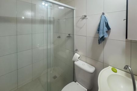 Banheiro da Suíte  de apartamento para alugar com 2 quartos, 80m² em Funcionários, Belo Horizonte