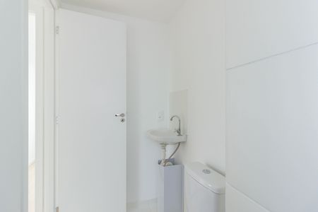 Apartamento para alugar com 38m², 2 quartos e sem vaga Apartamento para alugar com 38m², 2 quartos e sem vagaBanheiro