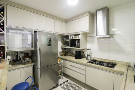 Casa de condomínio à venda com 155m², 3 quartos e 2 vagasCozinha e Área de Serviço