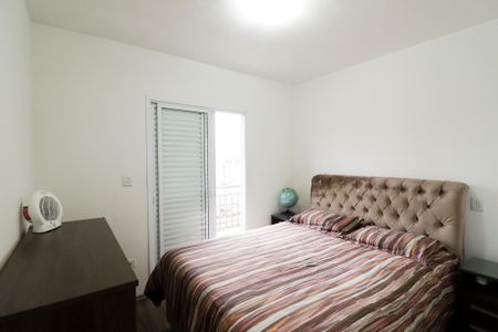 Casa de condomínio à venda com 155m², 3 quartos e 2 vagasSuíte