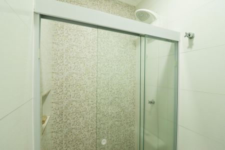 Casa de condomínio à venda com 155m², 3 quartos e 2 vagasBanheiro da Suíte