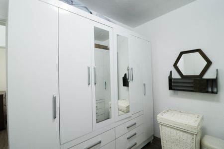 Casa de condomínio à venda com 155m², 3 quartos e 2 vagasQuarto 2