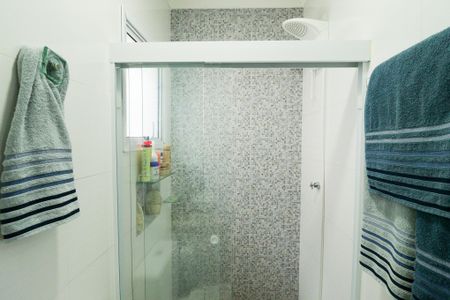 Casa de condomínio à venda com 155m², 3 quartos e 2 vagasBanheiro Social