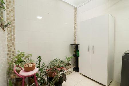 Cozinha e Área de Serviço de casa de condomínio à venda com 3 quartos, 155m² em Vila Guaca, São Paulo
