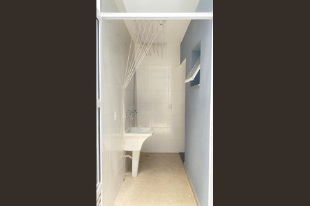 Apartamento para alugar com 47m², 2 quartos e sem vaga Apartamento para alugar com 47m², 2 quartos e sem vagaÁrea de Serviço